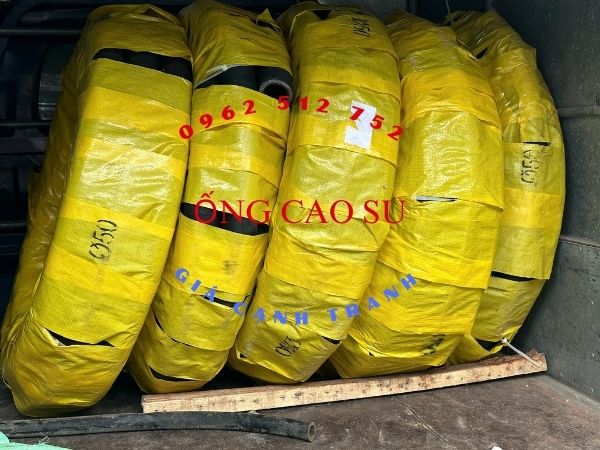 Ống cao su chịu áp lực cao bao vàng